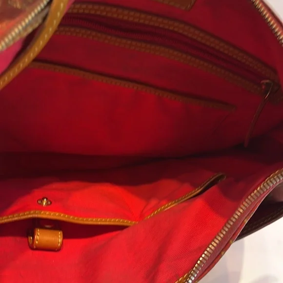 Dooney & Bourke Limited Edition 1975 Red /Burgundy Dillen Belvedere Hobo  Bag - Picture 12 of 13